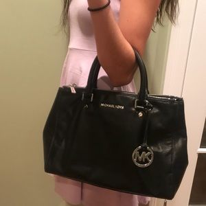 Micheal kors handbag